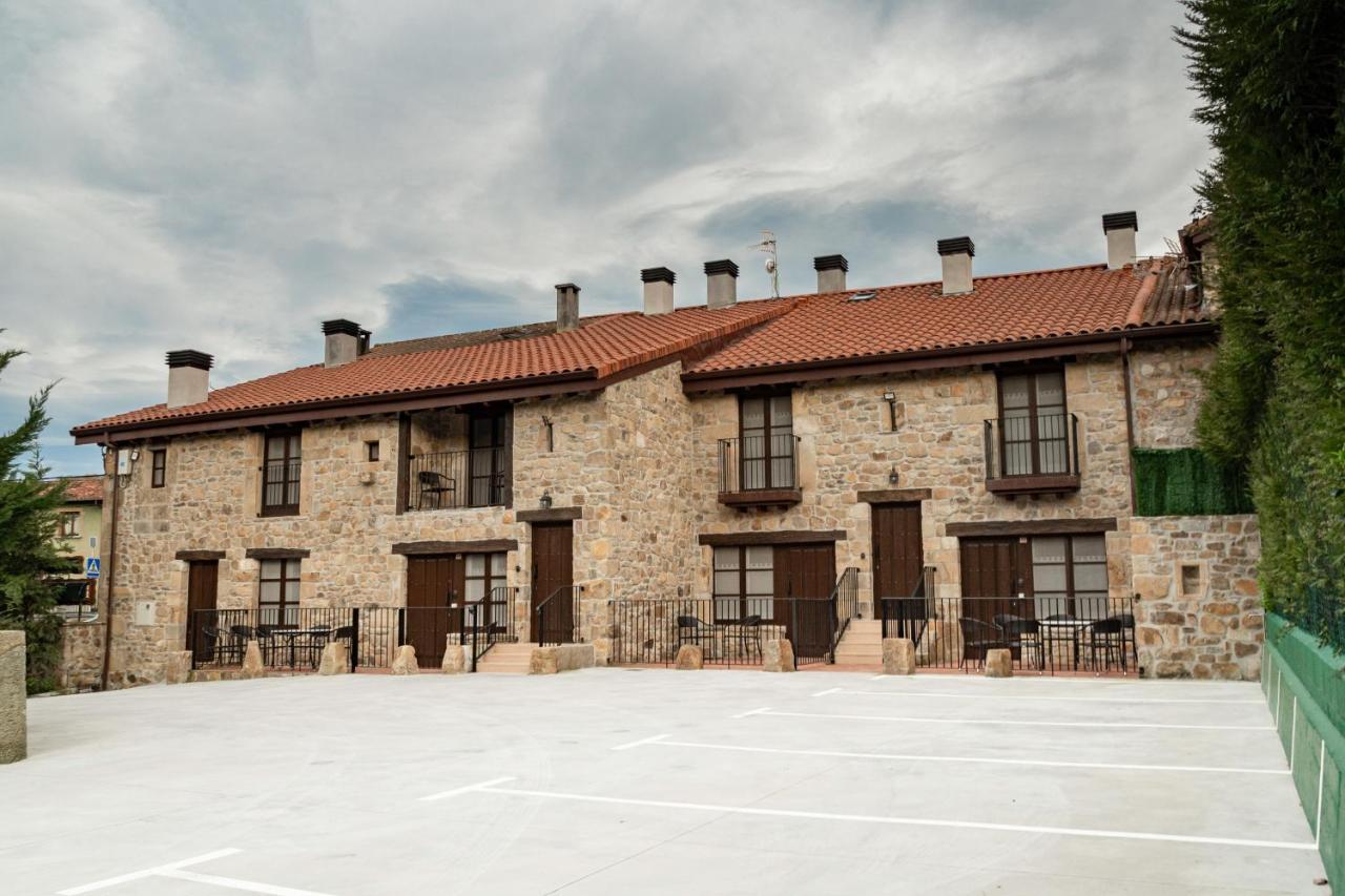Posada Y Apartamentos Trebuesto De Guriezo Exteriör bild