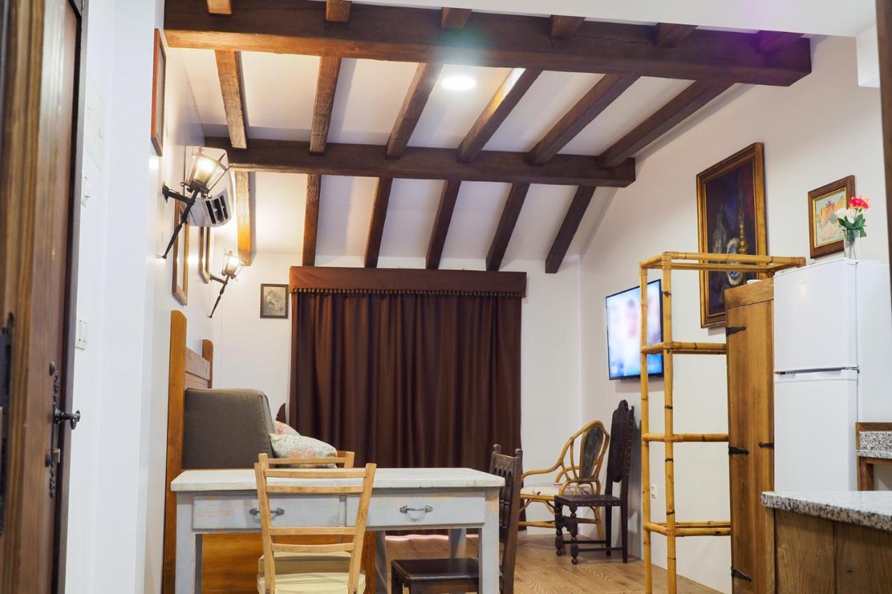 Posada Y Apartamentos Trebuesto De Guriezo Exteriör bild
